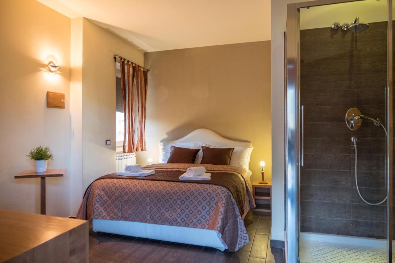 Aida Charming Rooms Рим Екстер'єр фото